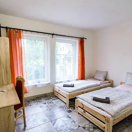 43 ゲストハウス 3*